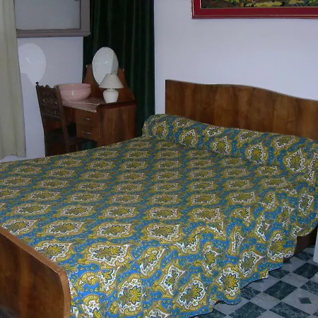 Les Rives De L'ariege Apartment *