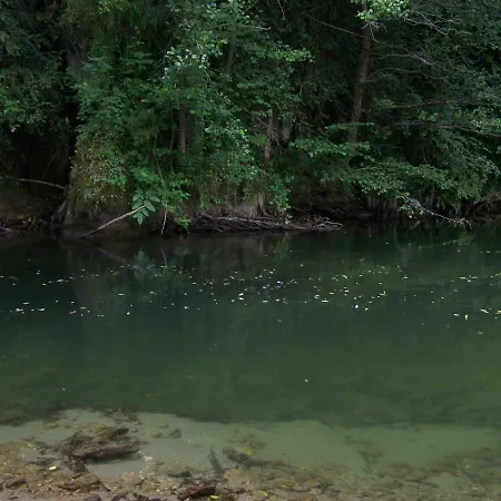 公寓 Les Rives De L'ariege *